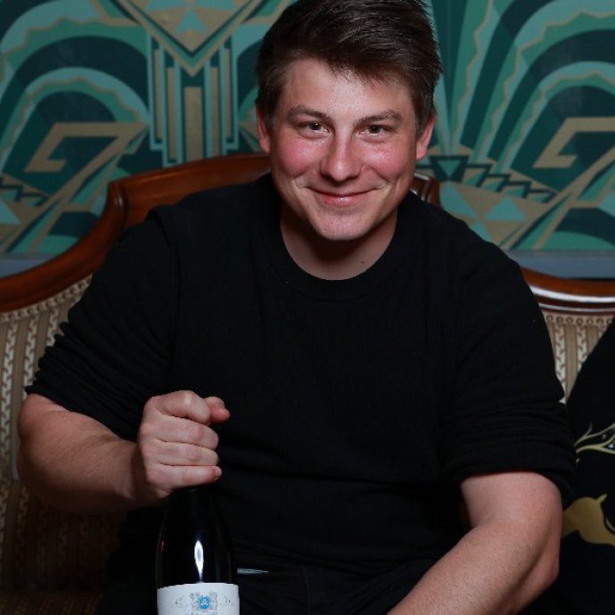 riehen-silas-weiss-portrait